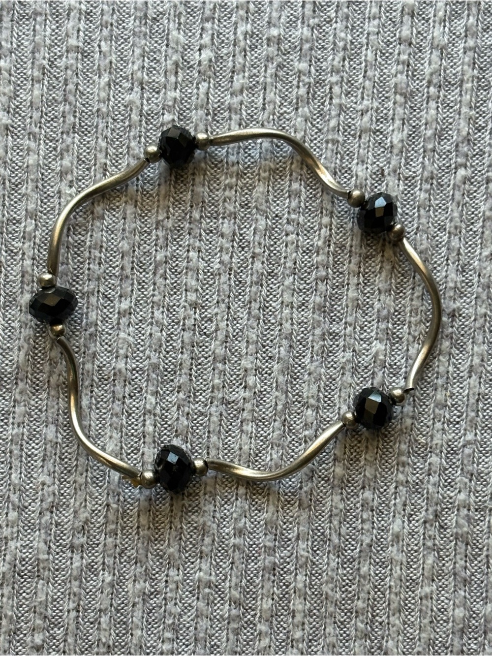 Vintage silver tone black beaded twirly stretch bracelet